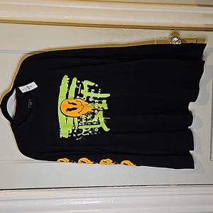 NWT Men's Long Sleeve Tee- L